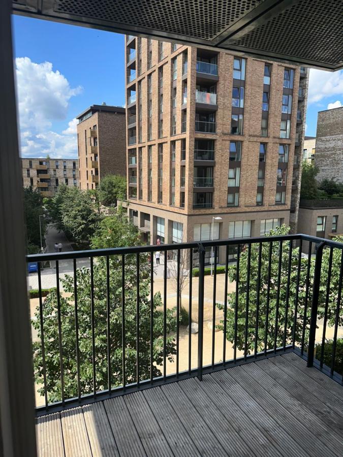 Luxury One Bedroom Apartment London Exterior photo